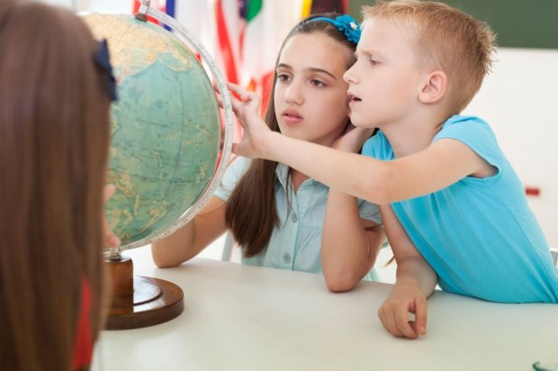 Sprachferien für Schüler -Bild: © istock.com/M_a_y_a: