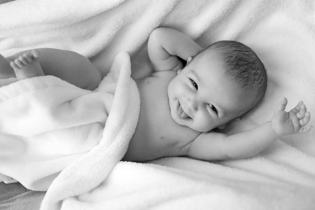 Kindliche Glaukome sind selten – schätzungsweise eins von 10.000 Babies wird mit einem angeborenen Grünen Star geboren