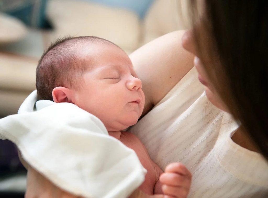 Neugeborenes und Tierhaarallergie - Wie damit umgehen?