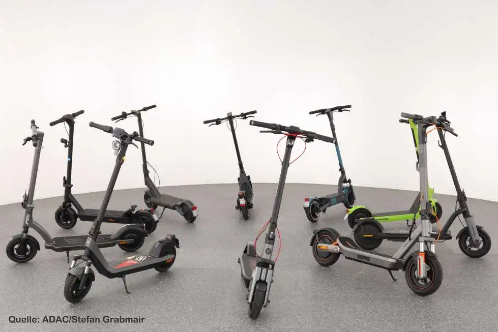 Zehn aktuelle E-Scooter wurden im ADAC Test untersucht Zehn aktuelle E-Scooter wurden im ADAC Test untersucht